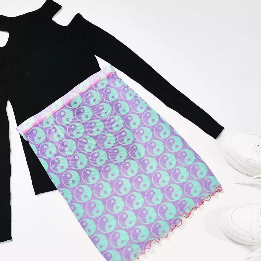 yin yang club girlie lettuce hem Mesh skirt
